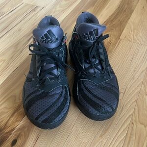 Damian Lillard 2 basketball shoes